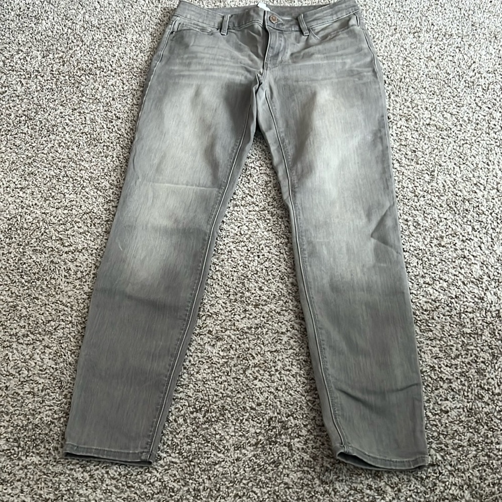 White House Black Market skinny jeans